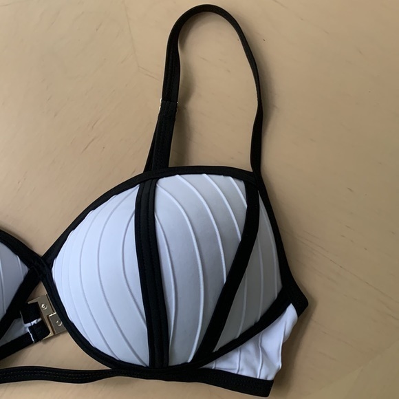 WHITE BANDAGE PLUNGE BIKINI top only Molded Cups push up Bikini top. - Picture 8 of 12